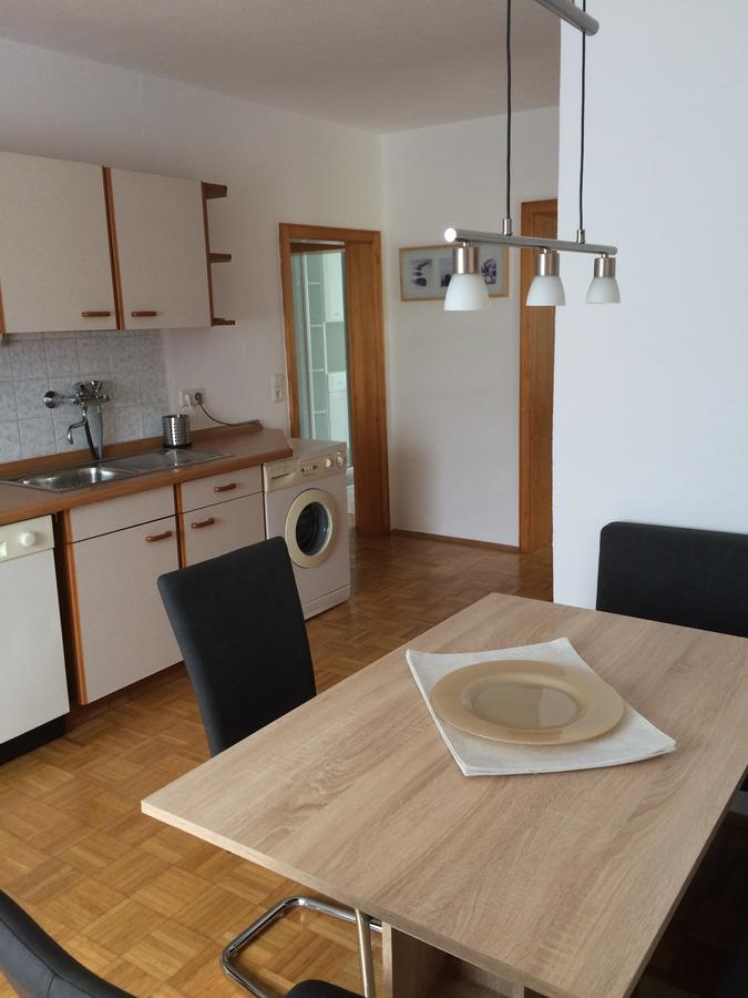 Ferienwohnung Im Gruenen Illschwang Eksteriør billede